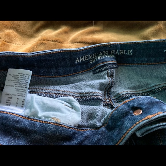 American Eagle Outfitters Pants - American eagle super stretch jeans